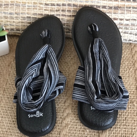 Sanuk Shoes - Sanuk Yoga Slings Size 6